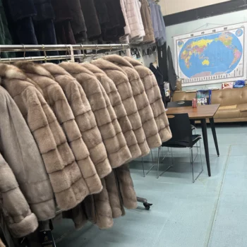 ROMAN FURS — изображение 5