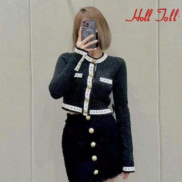 HOLL TOLL — изображение 16