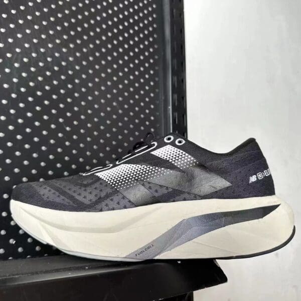 JUN XUN TONG SPORT SHOES — изображение 14